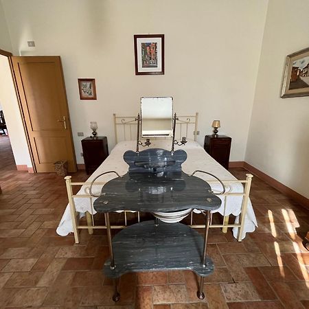 Agriturismo Podere Dell' Olmo Amelia Kültér fotó