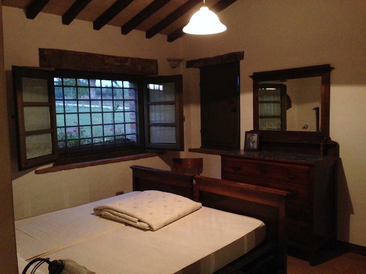 Agriturismo Podere Dell' Olmo Amelia Kültér fotó