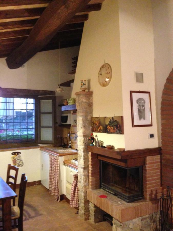 Agriturismo Podere Dell' Olmo Amelia Kültér fotó